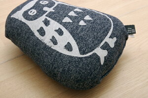 カークッション 車用 枕 マクラ シートベルト枕 ルース 約 28 × 20 cm フクロウ 仮眠用 腰当 まくら 柔らか 洗える 手洗い もちもち フィット感 ネイビー グレー 柔らか チェアークッション マ