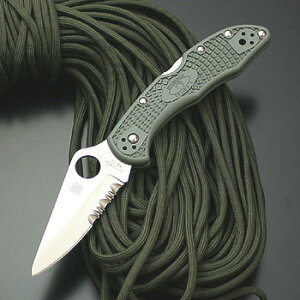 Spyderco(スパイダルコ) デリカ4 フォリッジグリーン (半波刃)