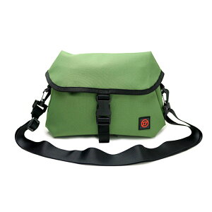 STREAM TRAIL(�X�g���[���g���C��) AP TRAPEZOID(AP�g���y�]�C�h) OLIVE(�I���[�u)