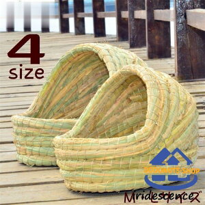 小動物用ハウス ベッド ペット用品 藁 草 寝床 スリッパ型 ドーム モルモット ハムスター チンチラ ハリネズミ ウサギ うさぎ 噛む かじる ペッ