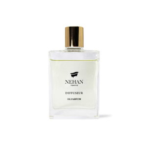 AROMA DIFFUSER @A}fBt[U[