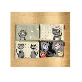 【お得なクーポン発行中】手作りワッペンのポーチ マチなし 黒猫|小物入れ マルチ 通帳 母子手帳 ケース ファスナー フラット おもしろ 黒猫 ねこ ネコ 猫グッズ 猫雑貨 小物 誕生日 プレゼント 女性 オリジナル 人気 ビニール コーティング ラミネート|