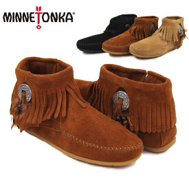 【17日まで店内全品P5倍以上！】【アウトレット】ミネトンカ MINNETONKA コンチョ フェザー サイドジップブーツ スエードブーツ（Concho Feather SideZip [BB]