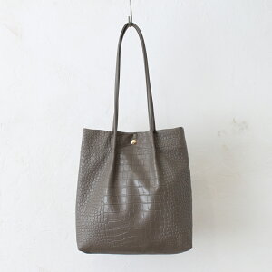 y11/1510ItN[|z g[g fB[X A4 g[gobO c c^ l y e }U[YobO uh ^bN Vo[ XNGA IV | l ʋ΃obO NR