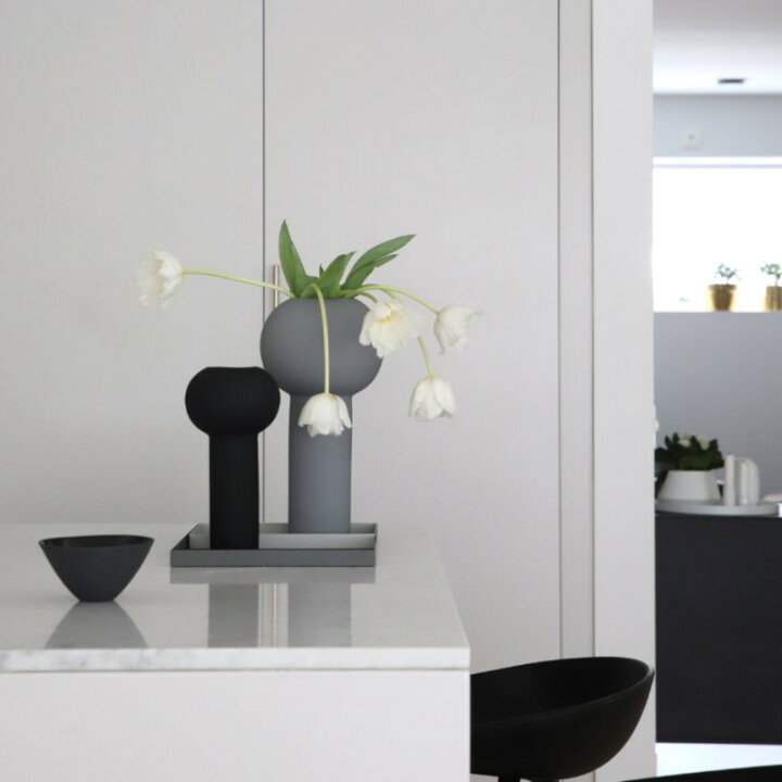 楽天市場】Cooee Design 花瓶 ピラー フラワーベース 24cm ブラック 黒 