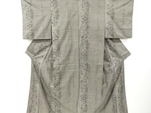 枝花模様織り出し本場泥大島紬着物(9マルキ)【リサイクル】【中古】