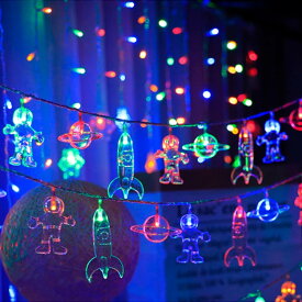LED宇宙飛行士ライト 3M 40LED 電池式 宇宙飛行士 ひも おしゃれ LEDイルミネーション 飾りライト 吊り飾りライト ライト ledライト パーティー 祭りの雰囲気 銀河 子供 誕生日 クリスマスツリー飾り クリスマス ハロウィン パーティー 庭 広場 家装飾 庭 ホテル バー