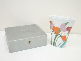 【中古】【陶芸・陶器】ローゼンタール（Rosenthal）　花柄花瓶（箱付）【送料無料】[中古 ローゼンタール 洋食器 おしゃれ ブランド インテリア カフェ 雑貨 キッチン 食卓 wtot]