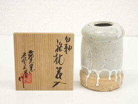 【中古】【ポイント5倍+スーパーSALE55%オフ】【華道】露光窯造　白釉掛花入（共箱）【送料無料】[中古 花入れ 茶道 茶道具 花瓶 花器 おしゃれ フラワーベース 道具 茶室 華道 華道具 インテリア hnir]