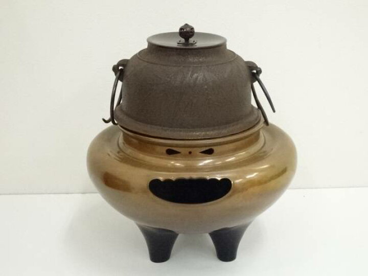 楽天市場】【中古】【茶道具】鋳物師 秀峰造 唐銅朝鮮風炉釜（共箱 
