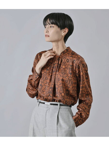 【SALE／30%OFF】アールヌーボーボタニカルプリント スカーフ風長袖ブラウス Atraer アトラエル トップス シャツ・ブラウス ブラウン グリーン【RBA_E】【送料無料】[Rakuten Fashion]