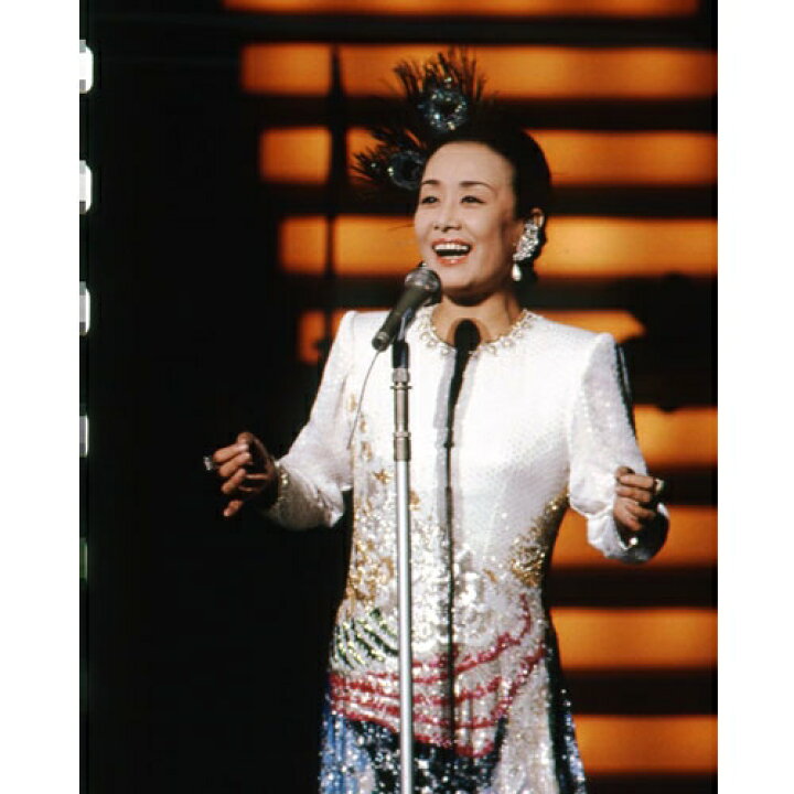 楽天市場】永遠の美空ひばり 紅白のすべてと伝説のNHK番組 DVD6枚＋CD2 