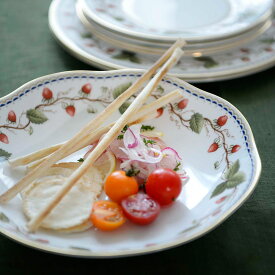 ウェッジウッド (WEDGWOOD) ワイルドストロベリーアーカイブ ボウル 23cm