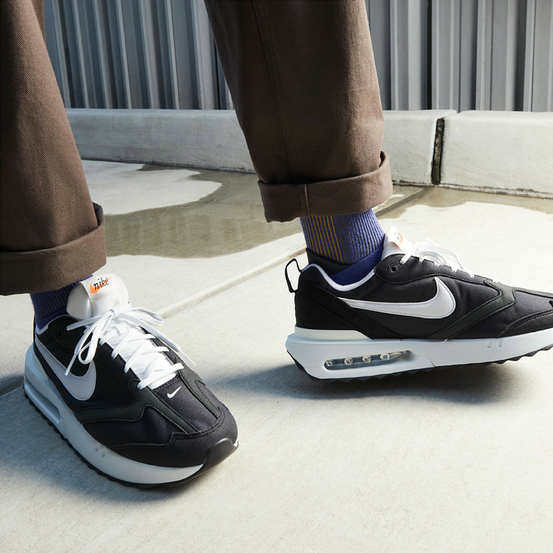 ナイキ エア マックス コマンド メンズシューズ