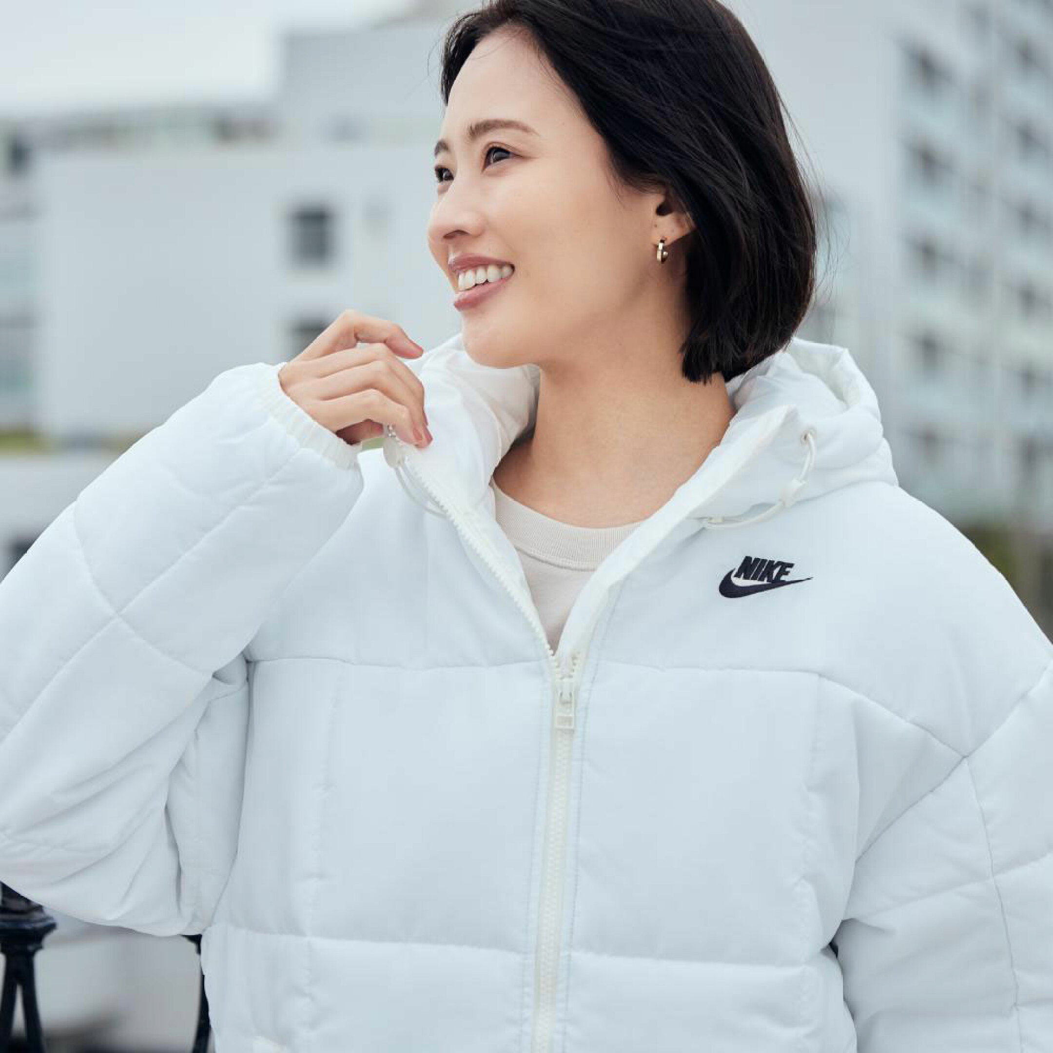 エッセンシャル THRMR CLSC パフ ジャケット