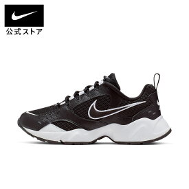 【50%OFFクーポン対象 7.18 0:00〜7.20 23:59】ナイキ エア ハイツ ウィメンズシューズ NIKE シューズ ライフスタイル Womens スニーカー コーデ Sportswear 黒 靴 厚底 軽量 運動 Y2K おでかけ 通勤 通学 シンプル かわいい 公式 ギフト HO24