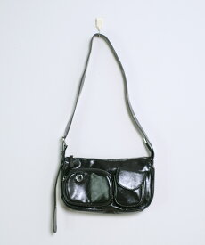 ダブルポケット ベルトショルダー ワンハンドルバッグ【即納】レトロ 鞄 カバン かばん バッグ 斜め掛けバッグ ミニバッグ 横長バッグ 小さめ 合成皮革 ダブルポケット レディース 韓国 Y2Kファッション 韓国ストリート 流行り トレンド かわいい