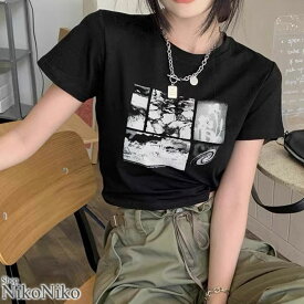 モノクロフォトプリント ショート丈 チビTシャツ ma 【即納】韓国カジュアル トップス Tシャツ チビT クロップド丈 ミニ丈 フォトプリント レトロプリント ブラック レディース 韓国 Y2Kファッション 韓国ストリート 流行り トレンド かわいい