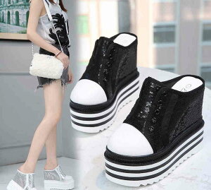 �X�j�[�J�[ ����13cm �X�j�[�J�[ ���f�B�[�X �E�F�b�W�\�[�� ���[�J�b�g�X�j�[�J�[ �����ƂȂ��T���_�� �X�p���R�[�� ���� �����₷�����r �J�W���A��