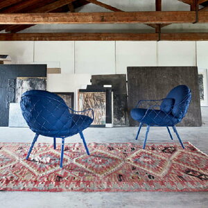 }WX 1l|\t@ PINA LOW CHAIR s[j [`FA NbVt MAGIS y񂹏izyX܎z