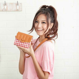 mi81 �V�����_�[ �J�����o�b�O S�T�C�Y Red Square MT01PR Sweety Camera bag ������� ���킢�� ���^�~���[���X�J���� �f�W�^���J���� �R���p�N�g�J���� �V�����_�[�|�[�` Pouch �J�������q ���f�B�[�X 