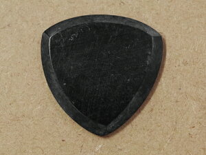 ̊pōꂽVRfނ gCAO (ɂ^) sbN 3.0mm / Animals Pedal Wild Picks (CHR-TC-N-BK-S)@Cow Horn Tri Pick Chamfer Black Small 3mm X[TCY@y䂤pPbgΉ\z