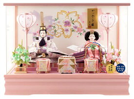 雛人形 ひな人形 ケース飾り 親王飾り 藤翁作 羽衣 三五親王 桃 極上刺繍仕立 スワロフスキー アクリルケース オルゴール付 【2026年度新作】 h083-fn-263-249