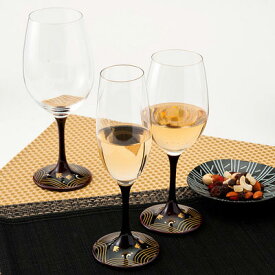 【10%割引】送料無料 ワイングラス 和の趣あふれる小粋なグラス！ JAPAN Glass（溜漆 波千鳥蒔絵）SML 山久漆工（株）