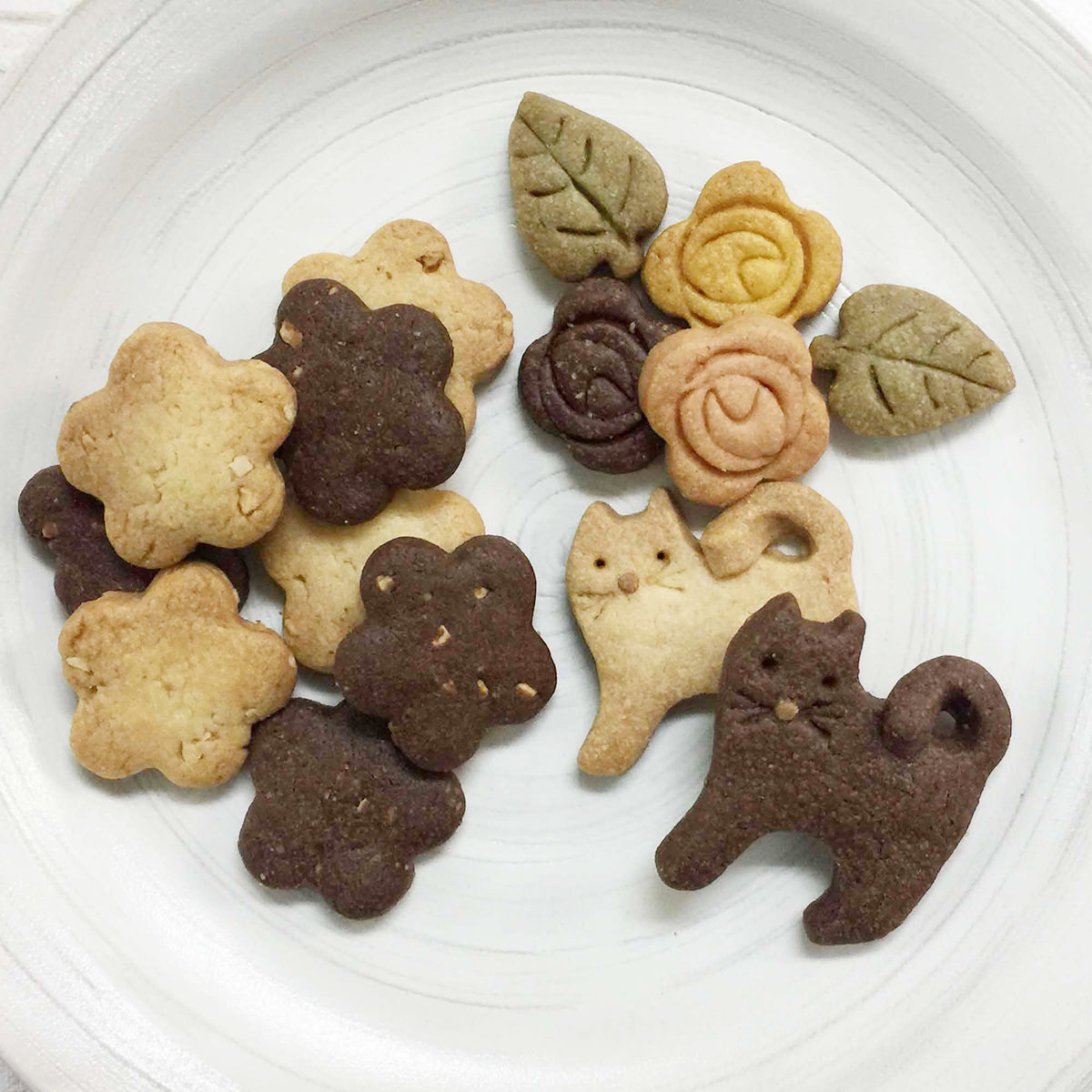 楽天市場】クッキー缶セット 猫 バラ柄 3種 詰合せ クッキー 洋菓子