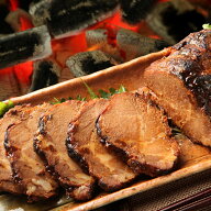 肉の御嵩屋 炭火焼豚 2本入 チャーシュー 肉惣菜 冷蔵 焼き豚 お取り寄せ 岐阜 炭火焼き 惣菜 おかず お…