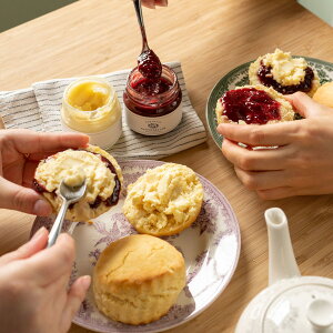 TEA ROOM KIKI N[eB[ MtgZbg XR[ W XC[c َq َq lߍ킹