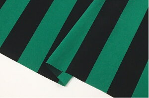 ファイユストライププリント 緑/黒【日本製 布 生地 服地 衣装 コスプレ 装飾 112cm幅 50cmから10cm単位 ポリエステル】