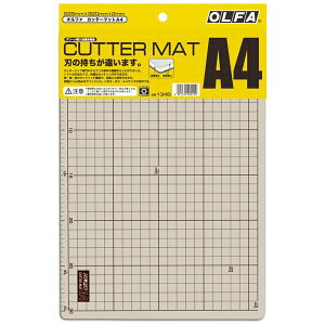 �I���t�@(OLFA) �J�b�^�[�}�b�gA4 (225x320x2�~��) 134B