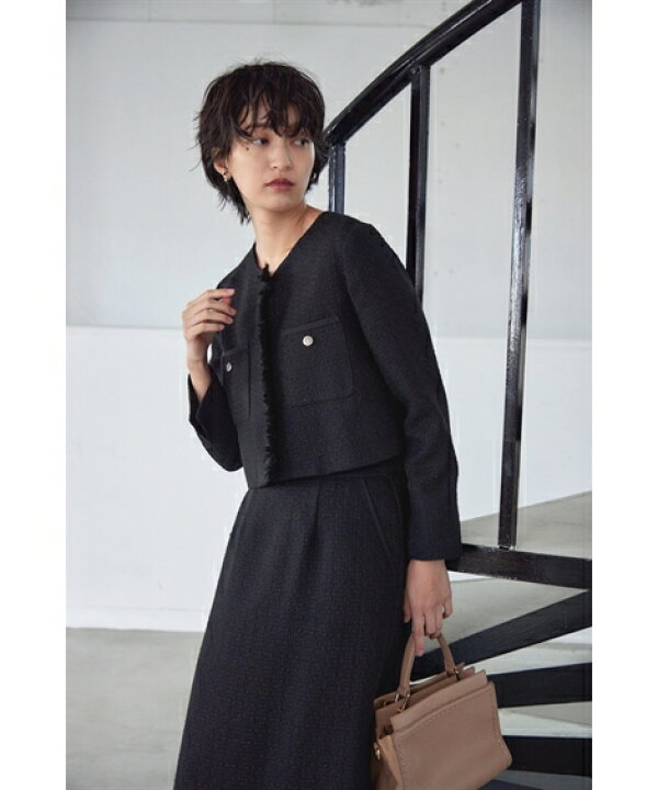 新品同様 courreges 縁取刺繍 ブラックフォーマル ノーカラー  