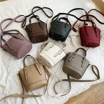 楽天市場】ワインレッド ショルダーバッグの通販