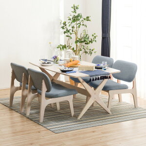 ニトリの4人用ダイニングテーブルセット！北欧ナチュラルデザインで人気のおすすめはどれ？
