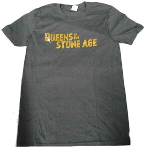 �yQUEENS OF THE STONE AGE�z�N�C�[���Y�I�u�U�X�g�[���G�C�W�uTEXT LOGO�vT�V���c