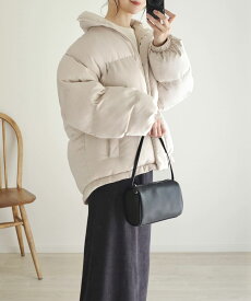 NOAHL｜《12/11 1:59まで 8,980円→1,000円offクーポン利用》エアリー ボリューム ジャケット アウター レディース 長袖 スタンドカラー ドロスト ジップ オーバー オフホワイト エクリュベージュ ダークブラウン ノアル 251207《ROOMコラボ》