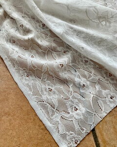 ポリエステル100%の洗える小花レース【白】D/# NB3-079
