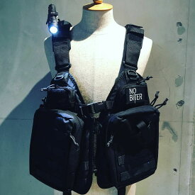 SUBROC サブロック NOBiTER ノーバイター Wネーム コラボレーションV-ONE VEST ヴィワンベスト フィッシング 釣り ベスト おしゃれ メンズ レディース 男女兼用 ライフジャケット つり フィッシングベスト 大人用 ブラック 黒 シンプル ライトホルダー Fサイズ 送料無料