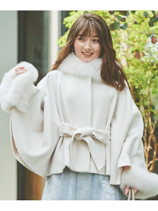 衿ファー付ポンチョコート | コート | Noela OFFICIAL WEB STORE｜毛皮  