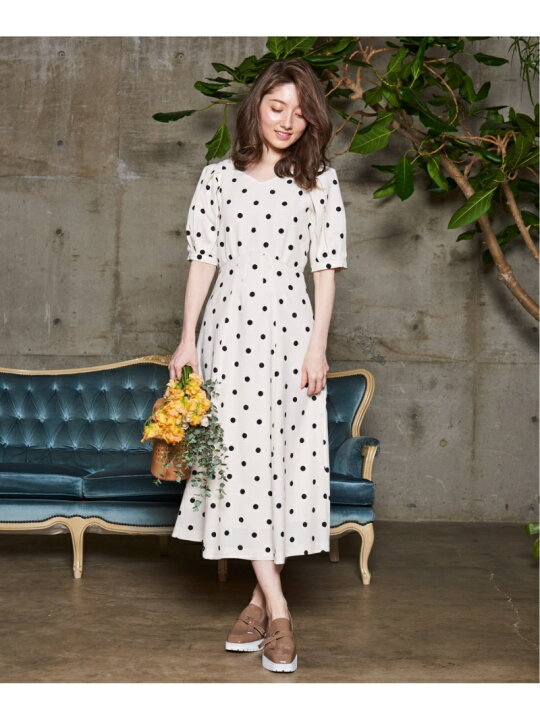 楽天市場 ドットワンピース Noela ノエラ ワンピース 半袖ワンピース ホワイト ベージュ 送料無料 Rakuten Fashion Noela ノエラ