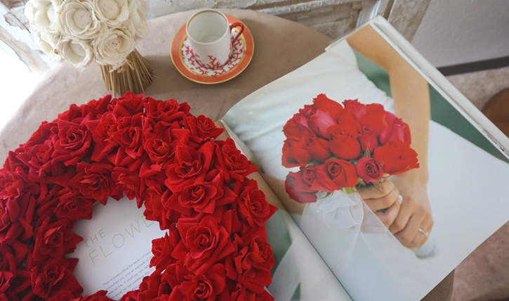 楽天市場】真っ赤なバラ『レッドローズリース Lサイズ』-約30cm