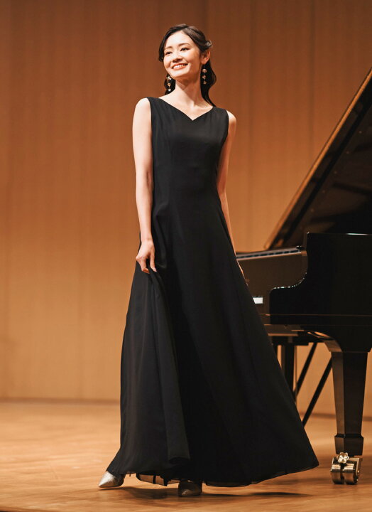 楽天市場】【イベント限定10％OFF】 ロングドレス 演奏会 黒 演奏会用 