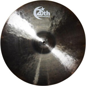 �{�X�t�H���X�@�F�@20th �A�j�o�[�T���[�E�V���[�Y�@���C�h�V���o��