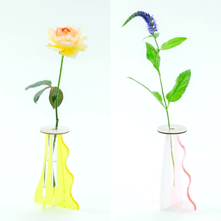 楽天市場 ｐｌｙｉｎｇ プライング ｉｃｈｉｒｉｎ ｖａｓｅ 花瓶 おしゃれ 一輪挿し 花器 インテリア雑貨 フラワーベース アクリル Nonoc