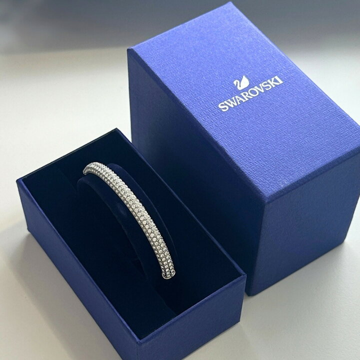 楽天市場】ショッパー付き スワロフスキー バングル ブレスレット 