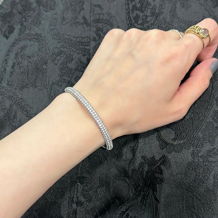楽天市場】ショッパー付き スワロフスキー バングル ブレスレット 