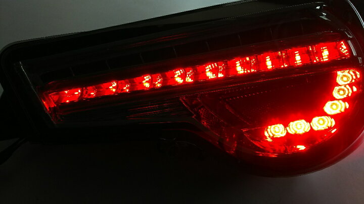 楽天市場】【特価】トヨタ 86/スバル BRZ チューブデュアル LEDテールランプクリアワールド シーケンシャルウインカー（切替式）(スモークレンズ）  CTT-47 テールランプ テールレンズ : ノースポートプラザ