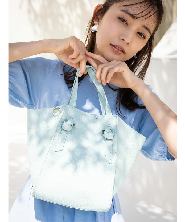 楽天市場 5月31日午前10 00再販 扇形トートバッグ人気 バッグ レディース トート ハンドバッグ ショルダー 斜め掛け 肩掛け 肩がけ フェイクレザー 2way 収納 お出かけ デイリー 大人 ノスタルジア Nostalgia Nostalgia